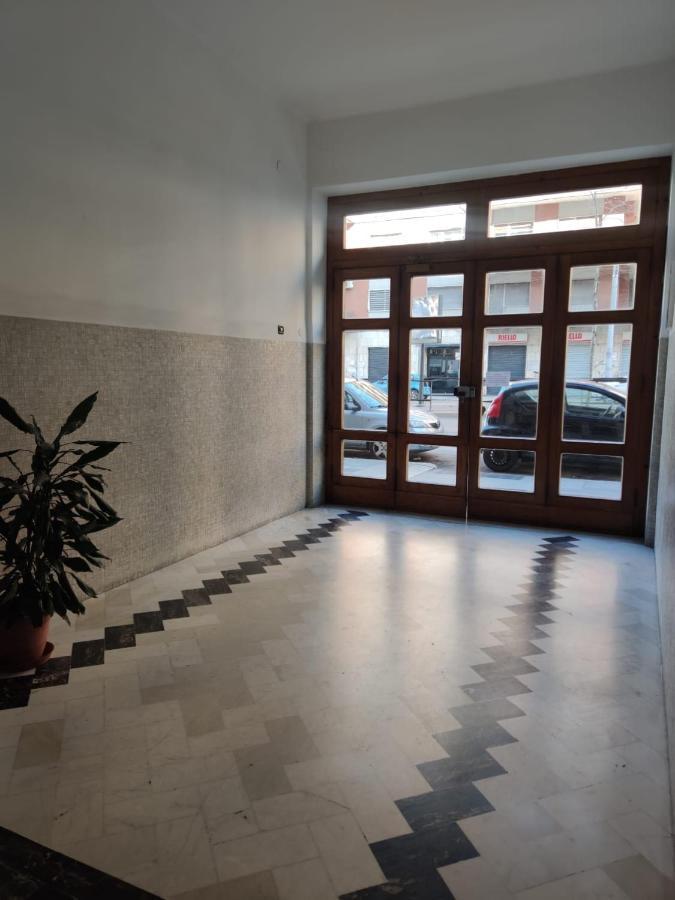 Suite Maison Tropical - Luxury Apartment In Бари Экстерьер фото